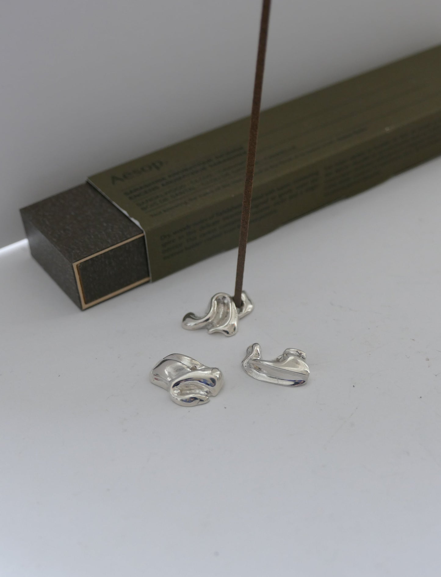 Curvature Silver Incense Holder 02