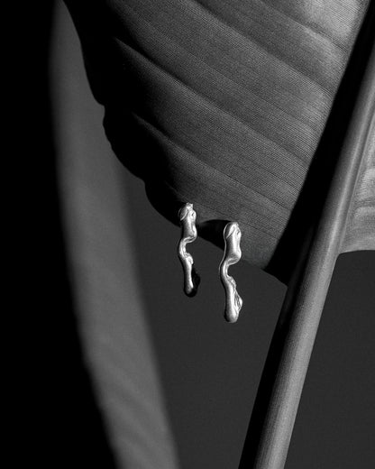 CRYBABY EARRING (NHS XRAY SILVER)